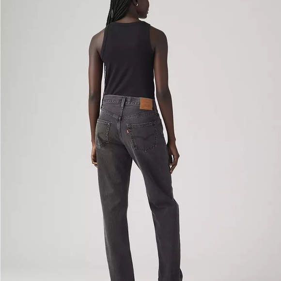 Levi’s Women 501 90s Straight Jeans - Picture 3 of 8